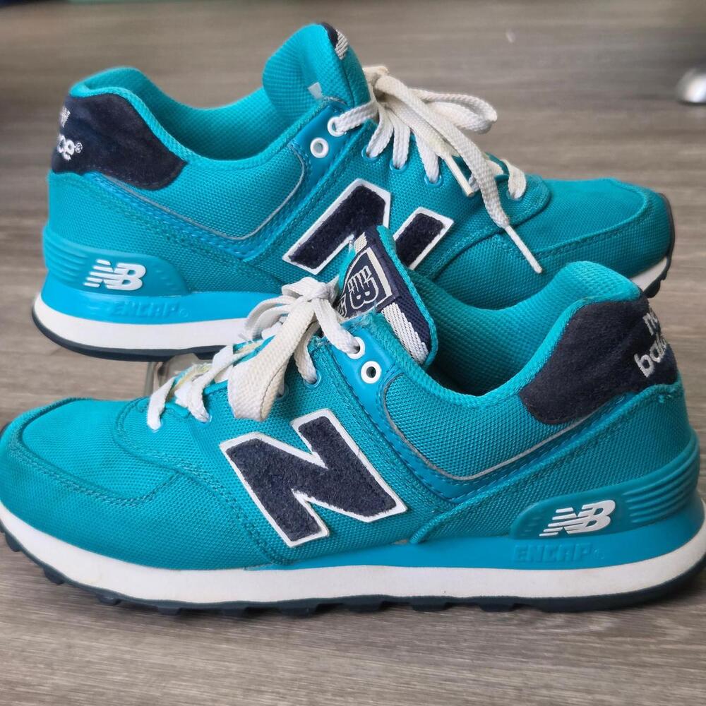 New Balance 574 Teal Size 7 Women's Sneakers